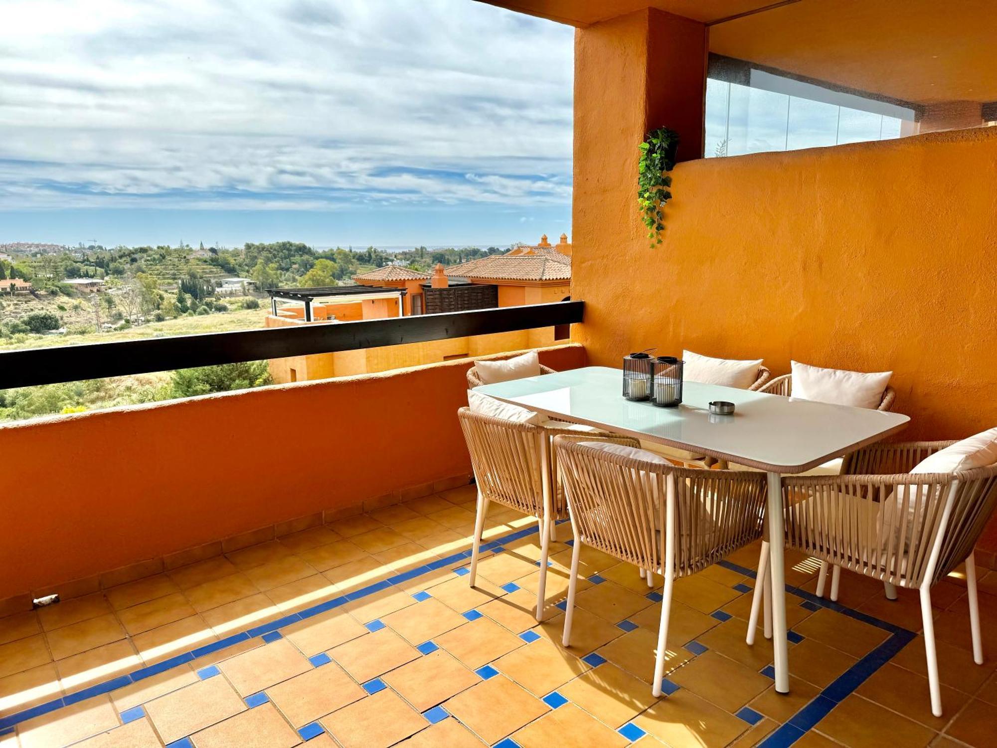 Piso De Lujo Totalmente Equipado A Estrenar Para 6 Estepona Ngoại thất bức ảnh